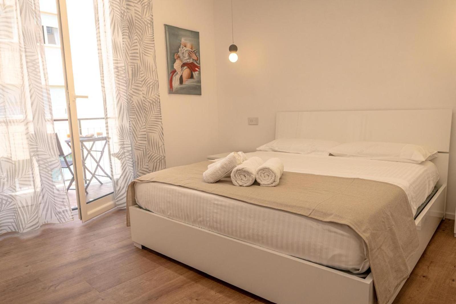 Sea House - Casa Vacanze Savona Kültér fotó